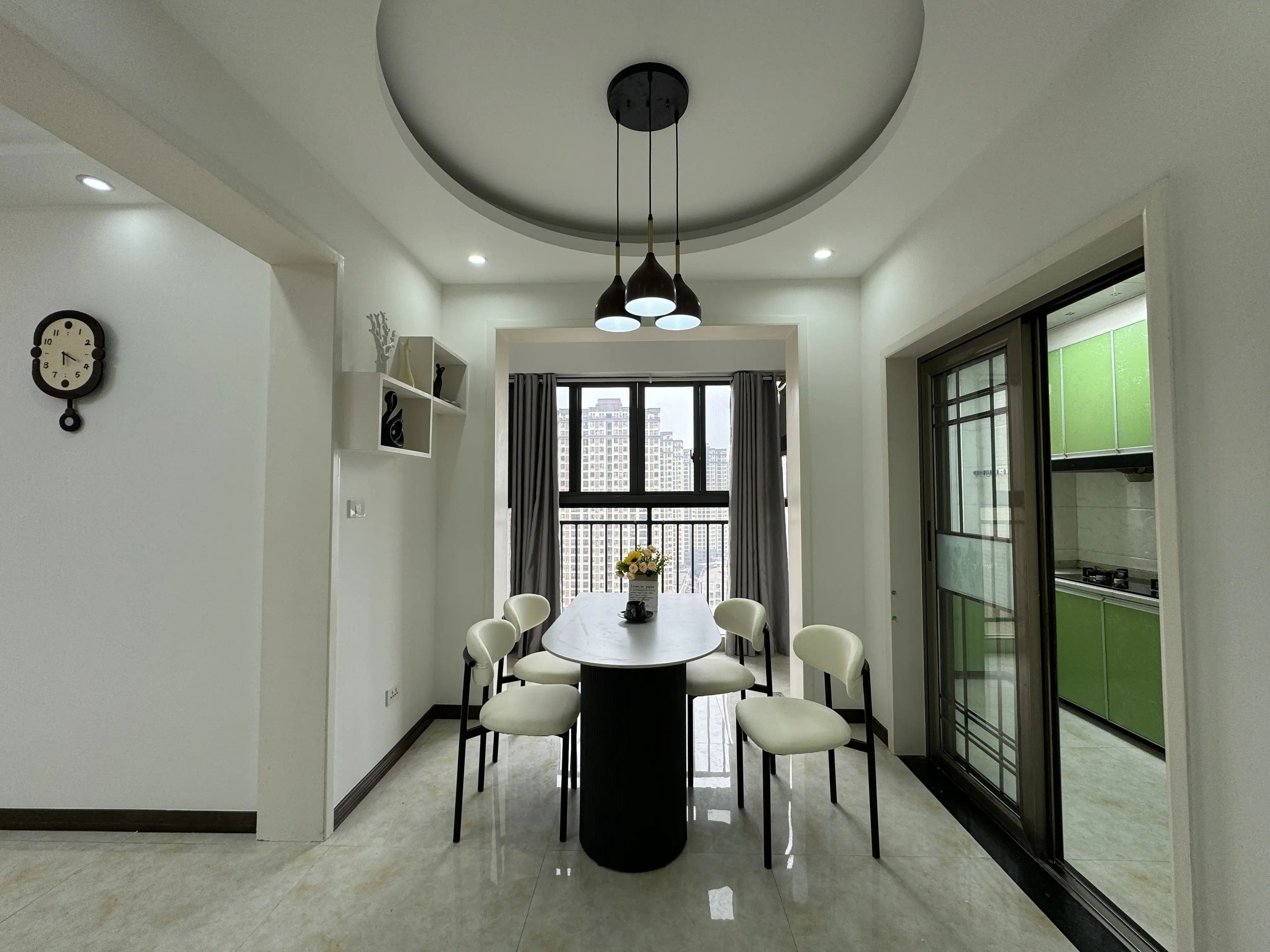 捡漏，一中对面，翰林公馆，​精装3房，边户，好楼层，单价4400，证满二