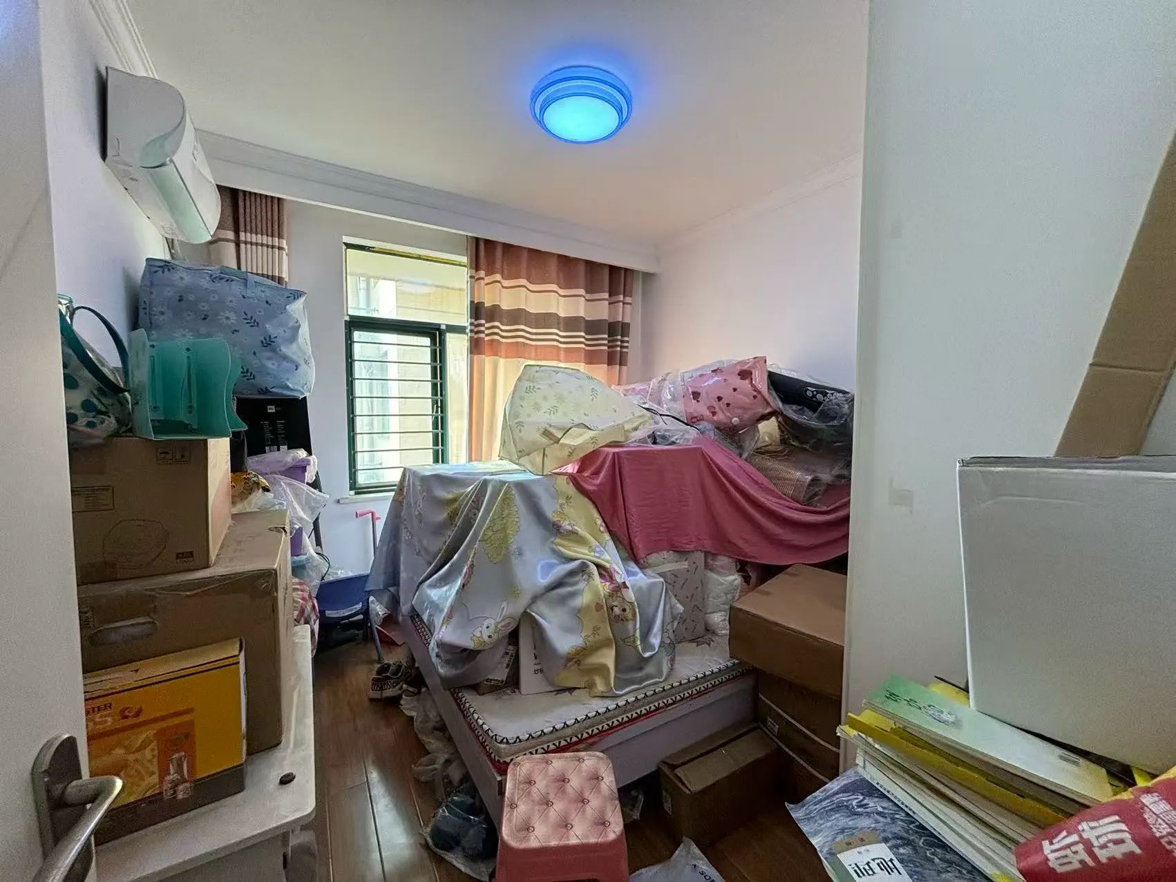 捡漏，降价了，房东急售，新城壹号，好楼层，精装三房，证满二