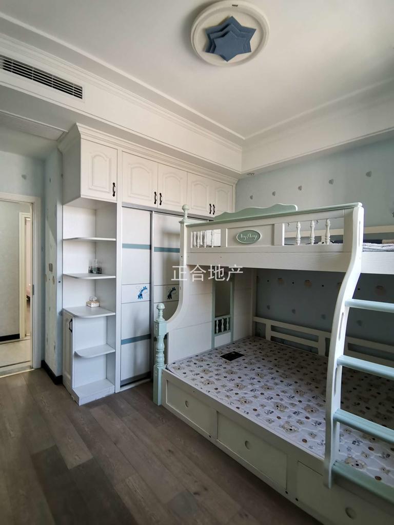 哇塞！装修卖毛坯价！业主诚心卖！电话看房！