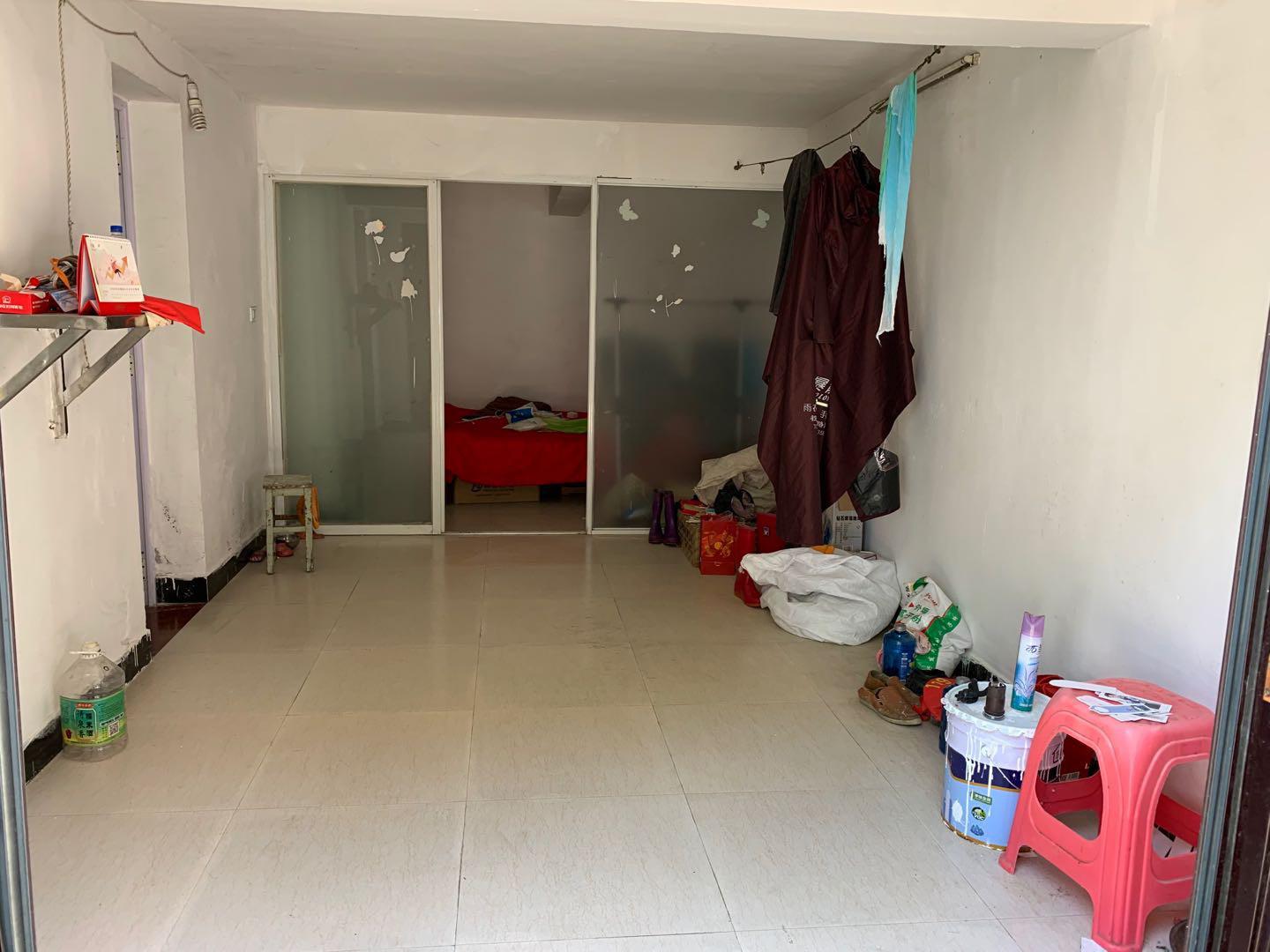 金色港湾精装修三房，送车库