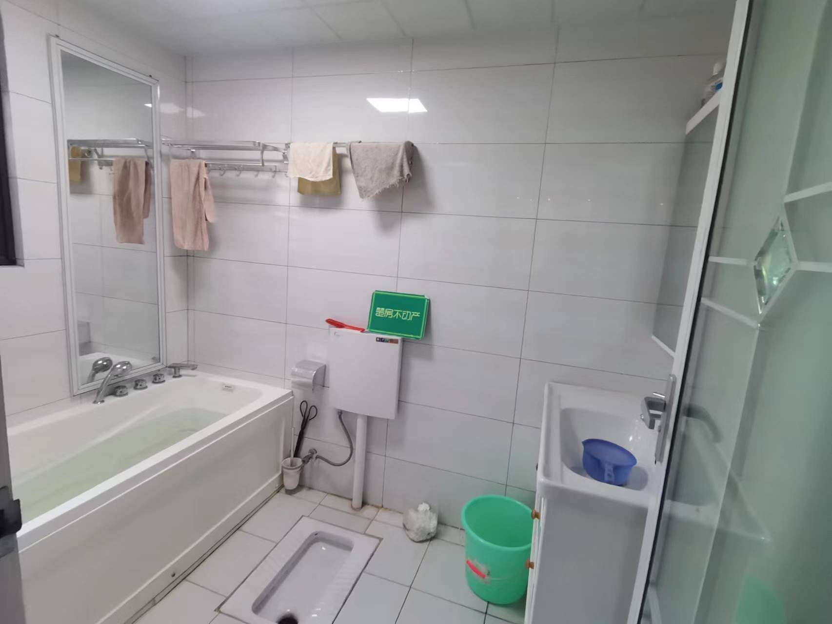 环球广场精装小三房户型方正房东诚意出售