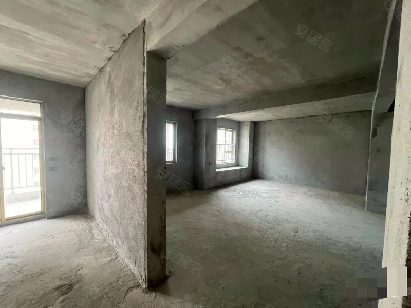 捡漏，城南，新城名都，毛坯3房2卫，电梯好楼层21楼，单价6000，带地下停车位，还满二，