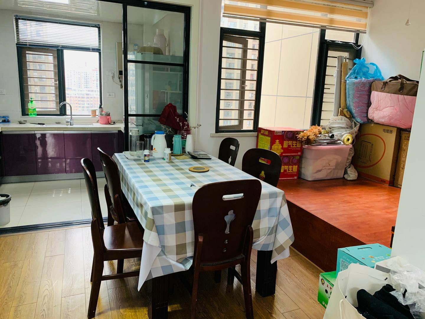 元泰未来城三室两厅两卫131平103万新证