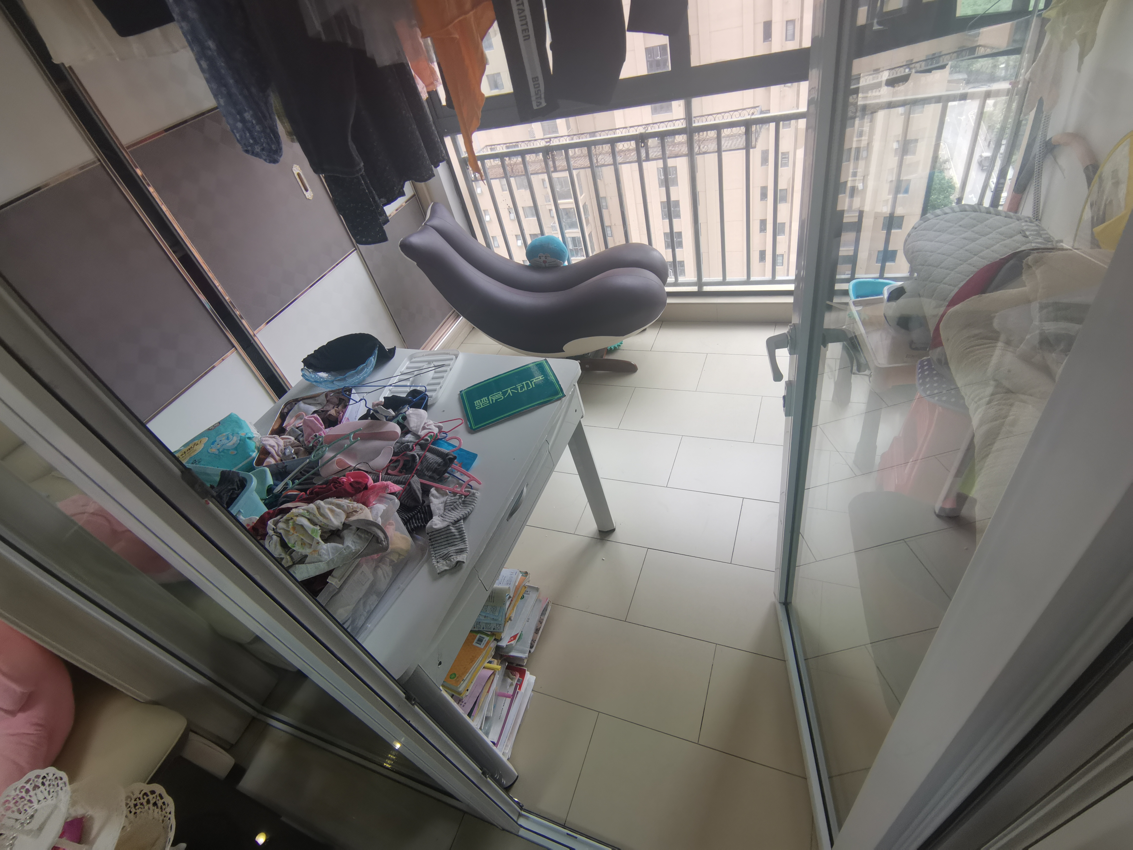 满庭春中高层精装三房两卫边户南北通透家具家电齐全拎包入住