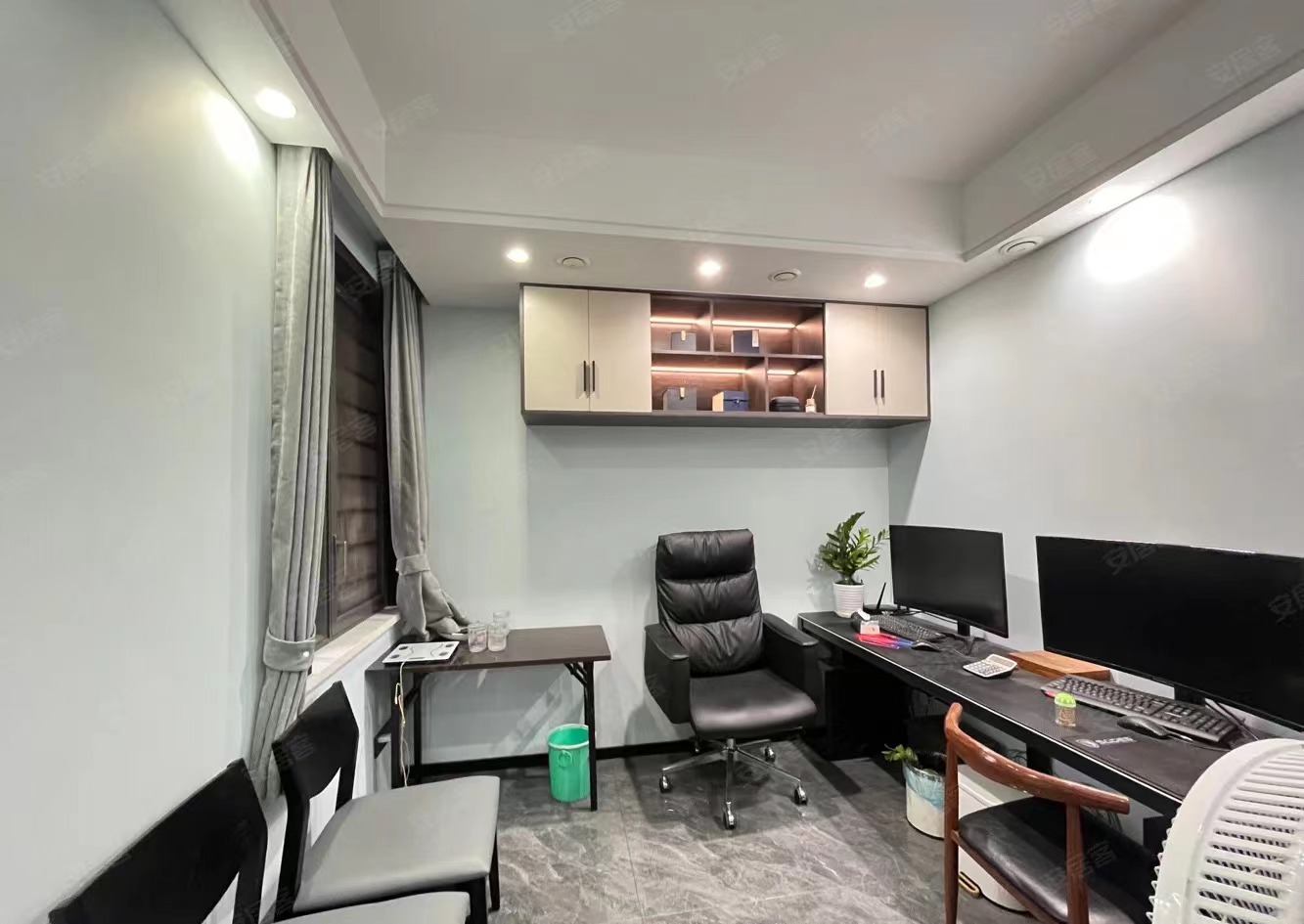 31，亏本30w，豪装三房，业主诚心出售，证满二，急卖