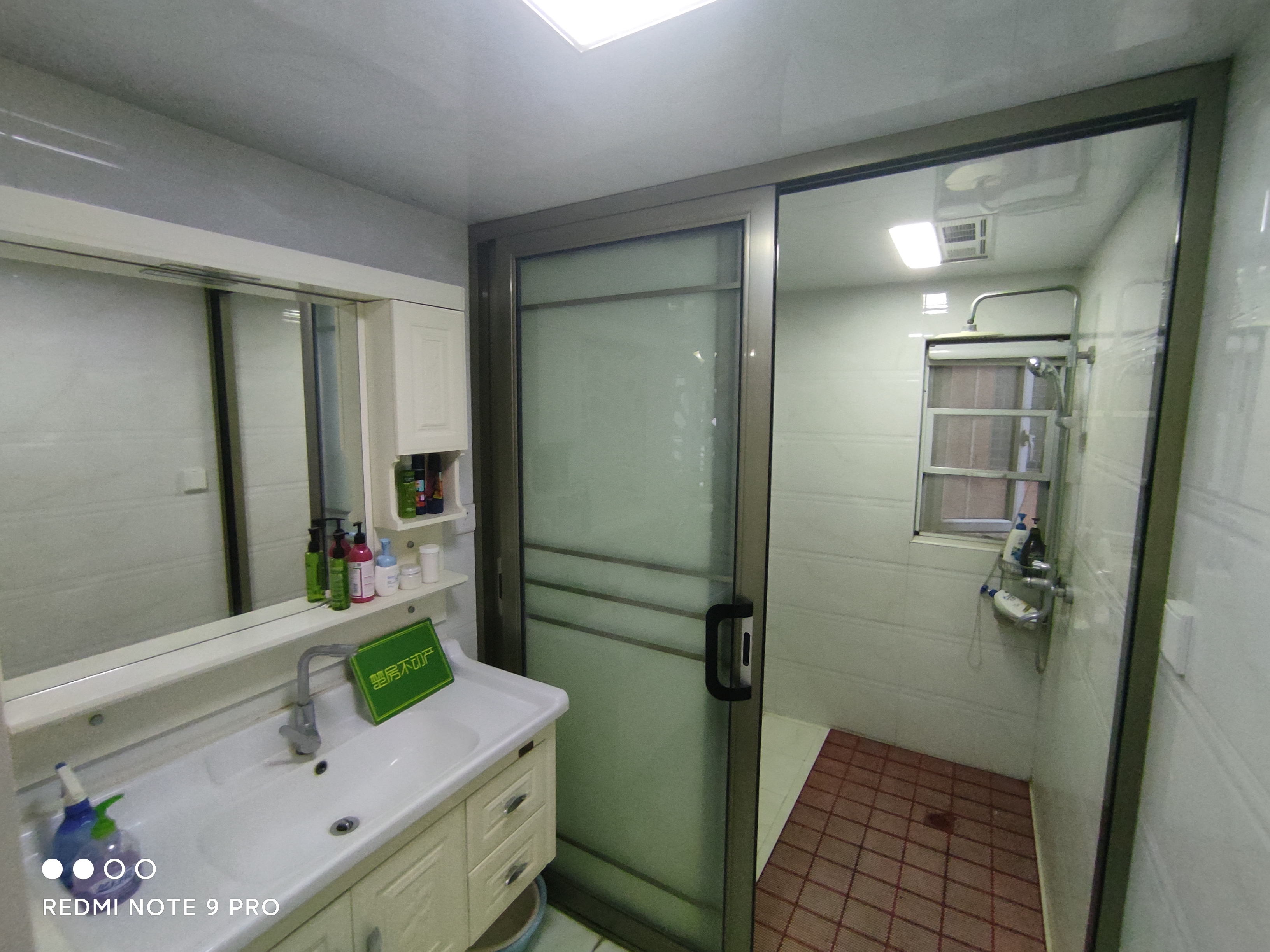 鸿昇现代城精装大三房南北通透双阳台全屋品牌装修风格楼层好证件满两年