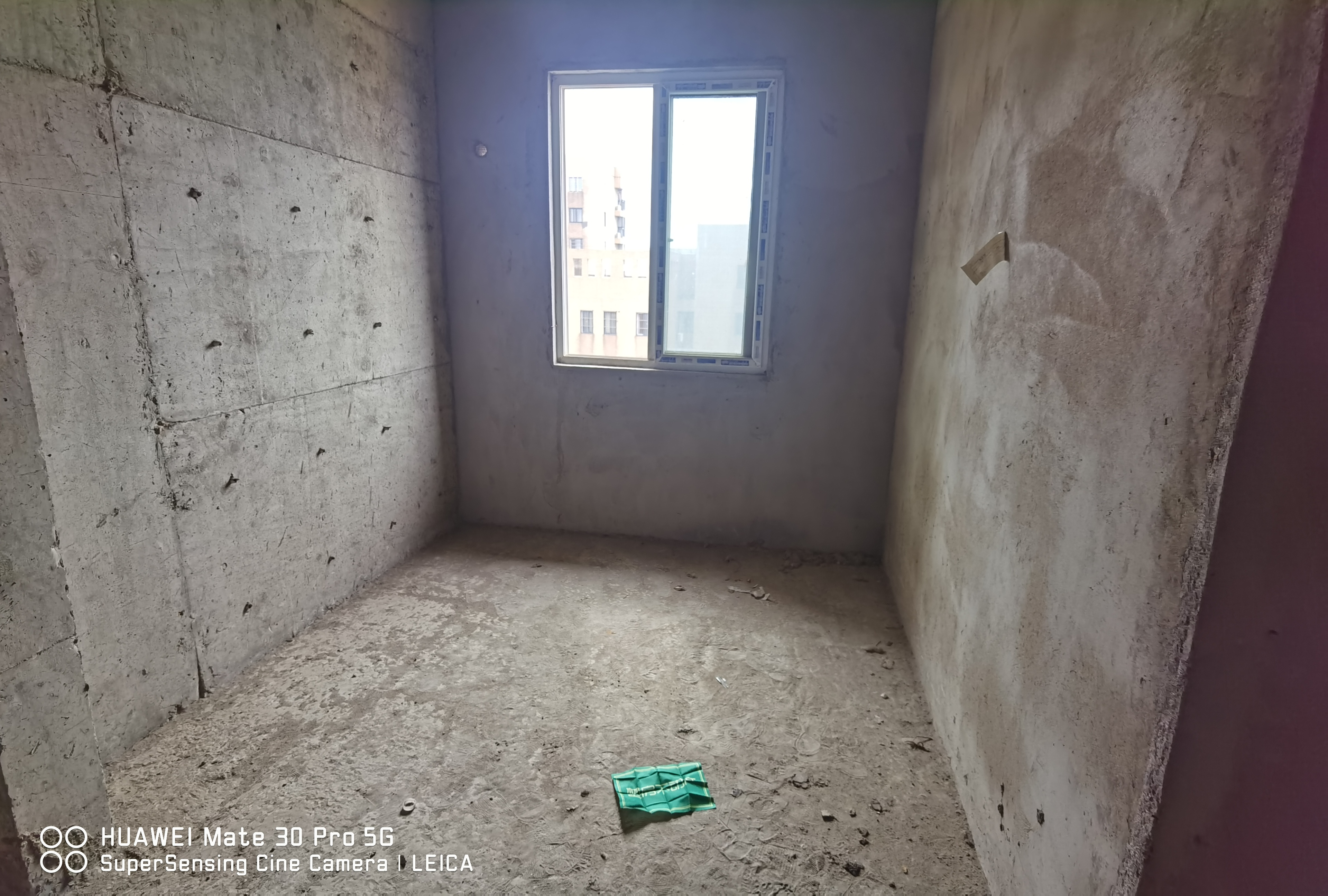 翰林公馆毛坯小三房中高楼层采光视野好出行方便