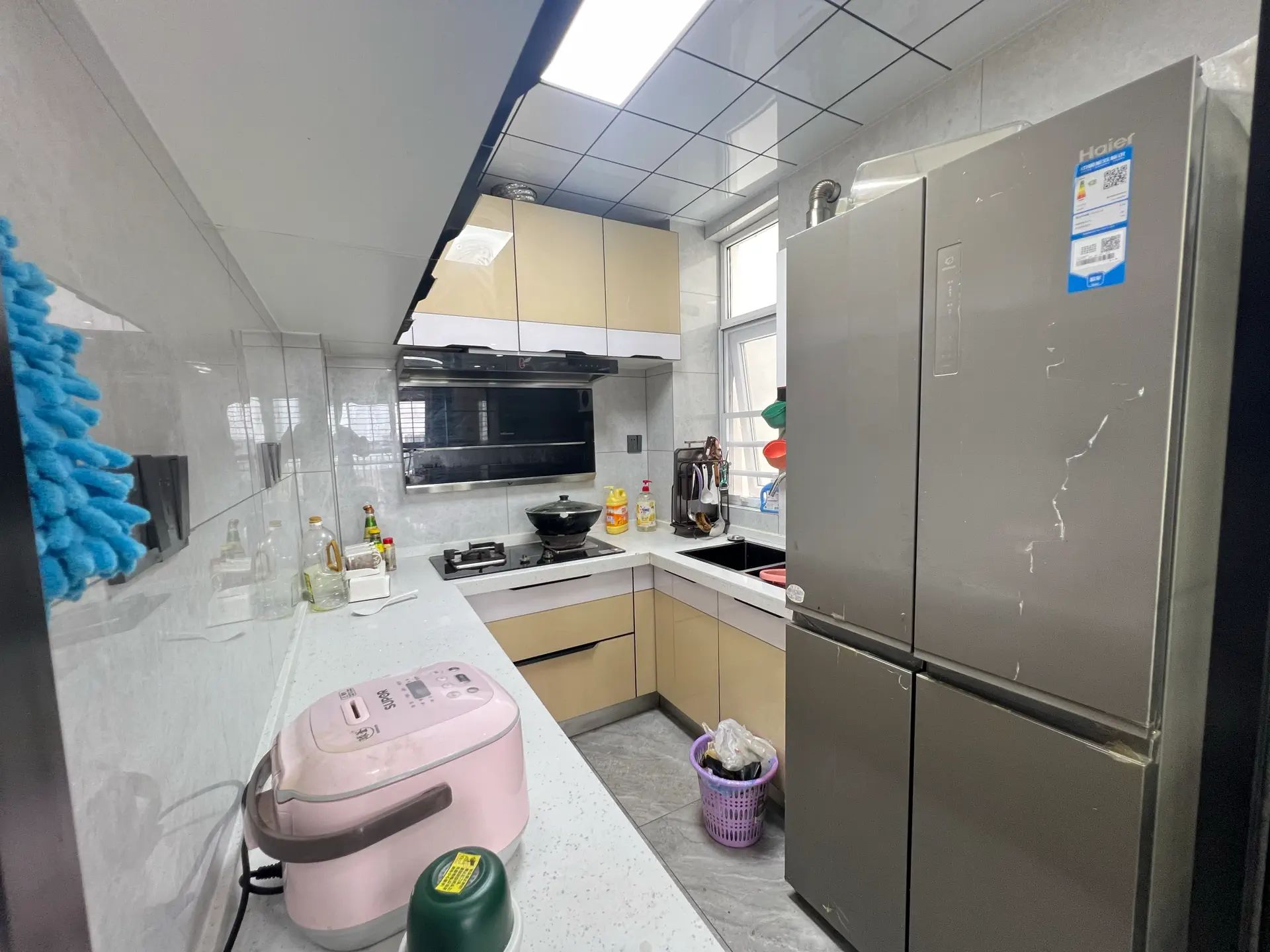 捡漏，锦绣江山三期，精装三房两卫单价4150。诚心出售