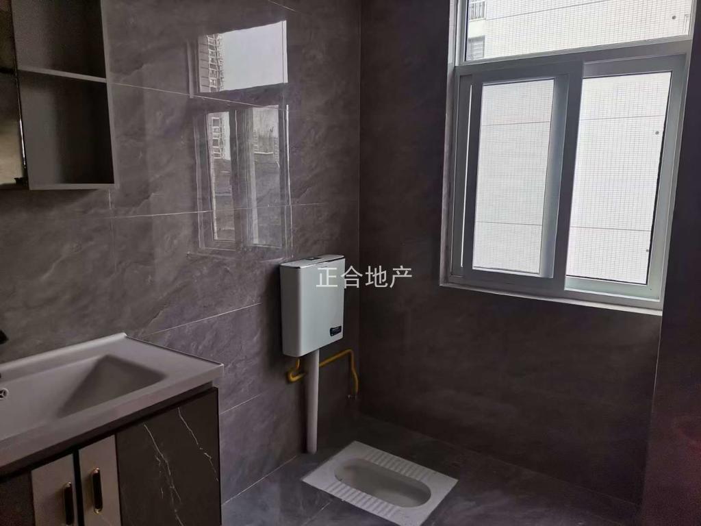 城市丽景精装三房好采光满二