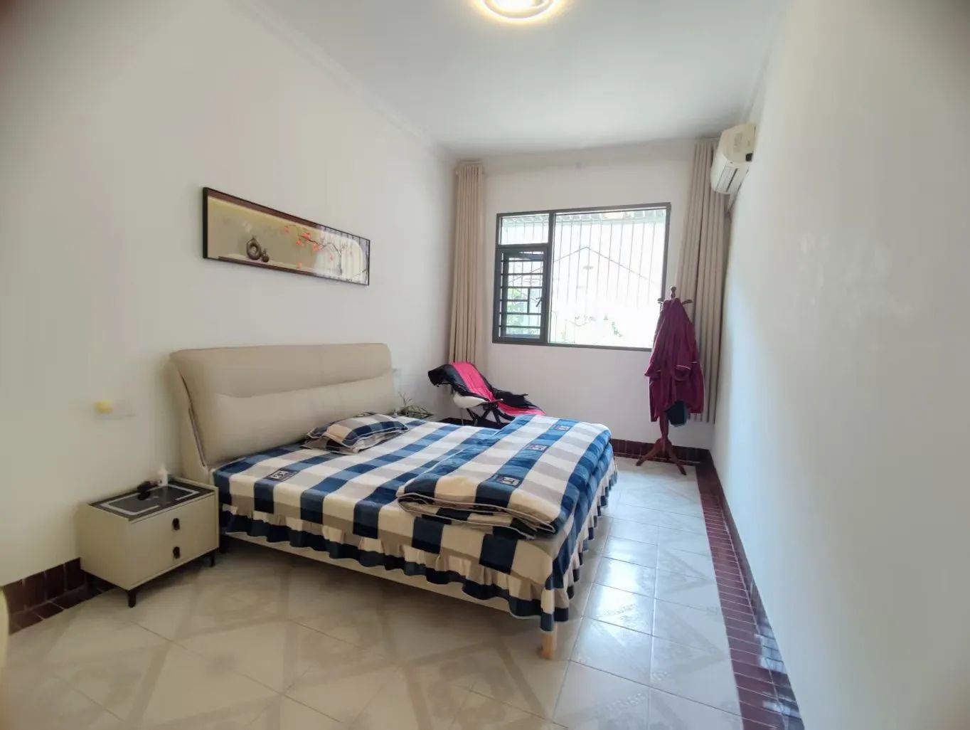 捡漏，商城旁，花园洋房，有私家花园，精装3房，