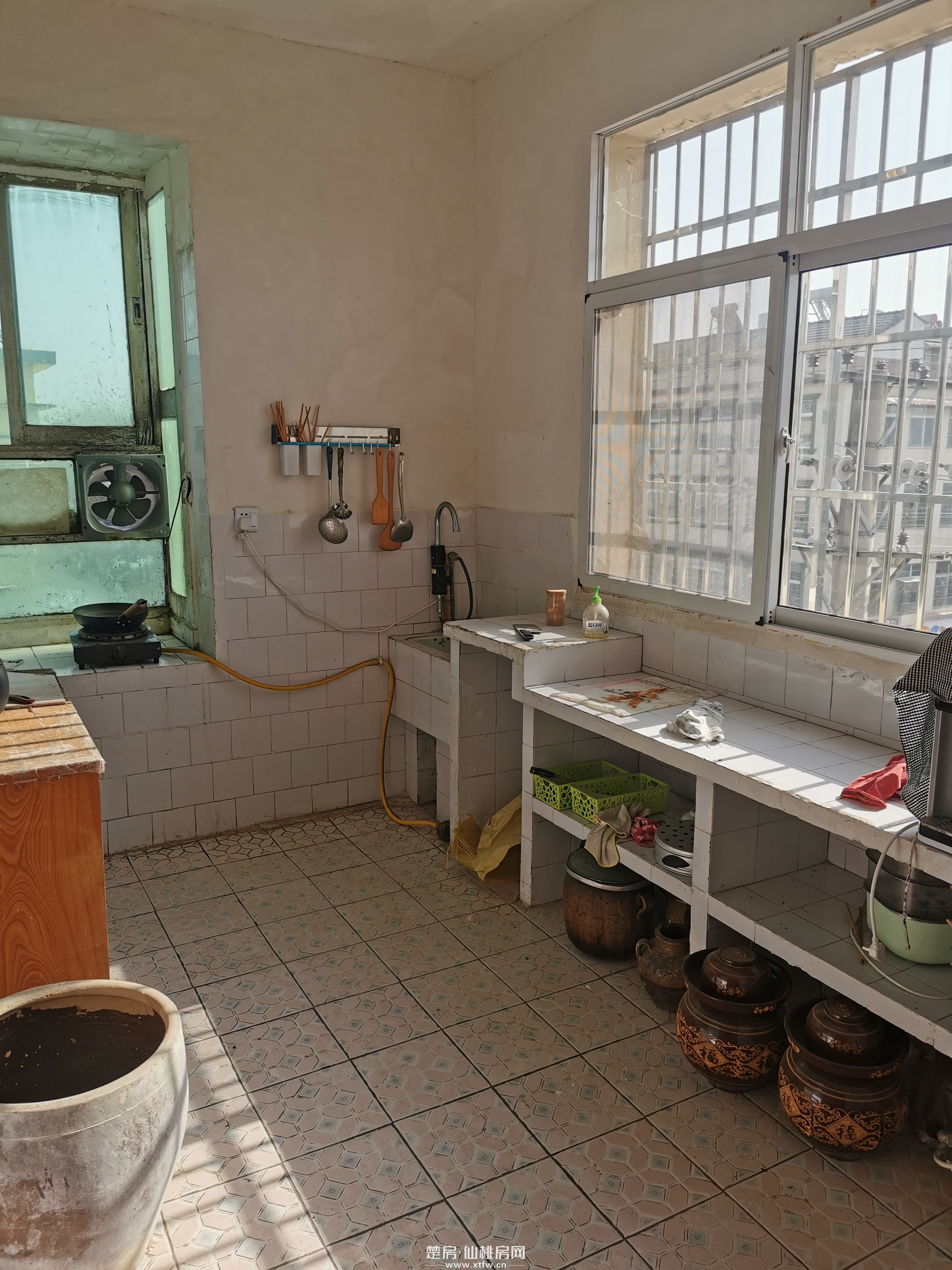 剅河镇剅河大道供销社住宅楼3房2厅南北通透带装修好房出售18972176346豆河镇