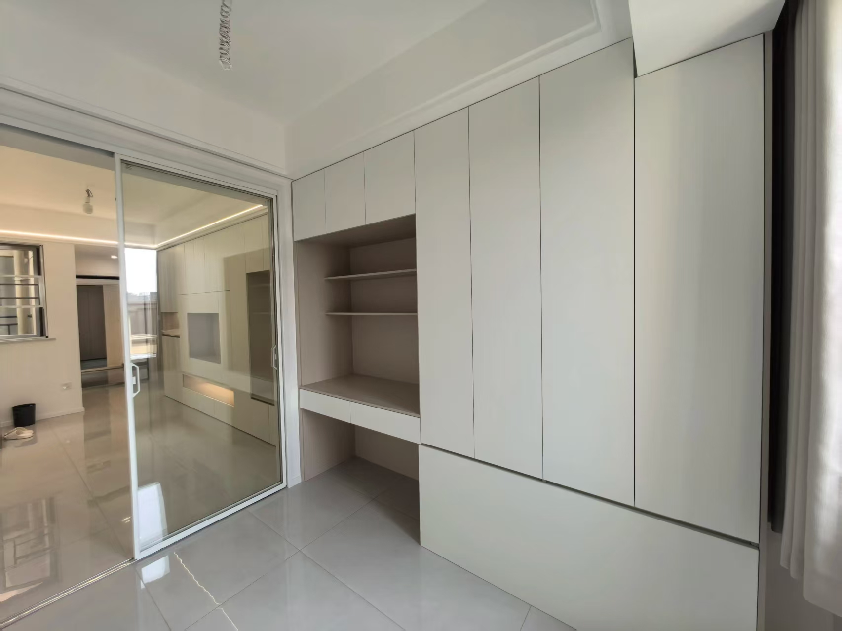 吾悦附近朝阳丽景精装两室出租家电齐全拎包入住