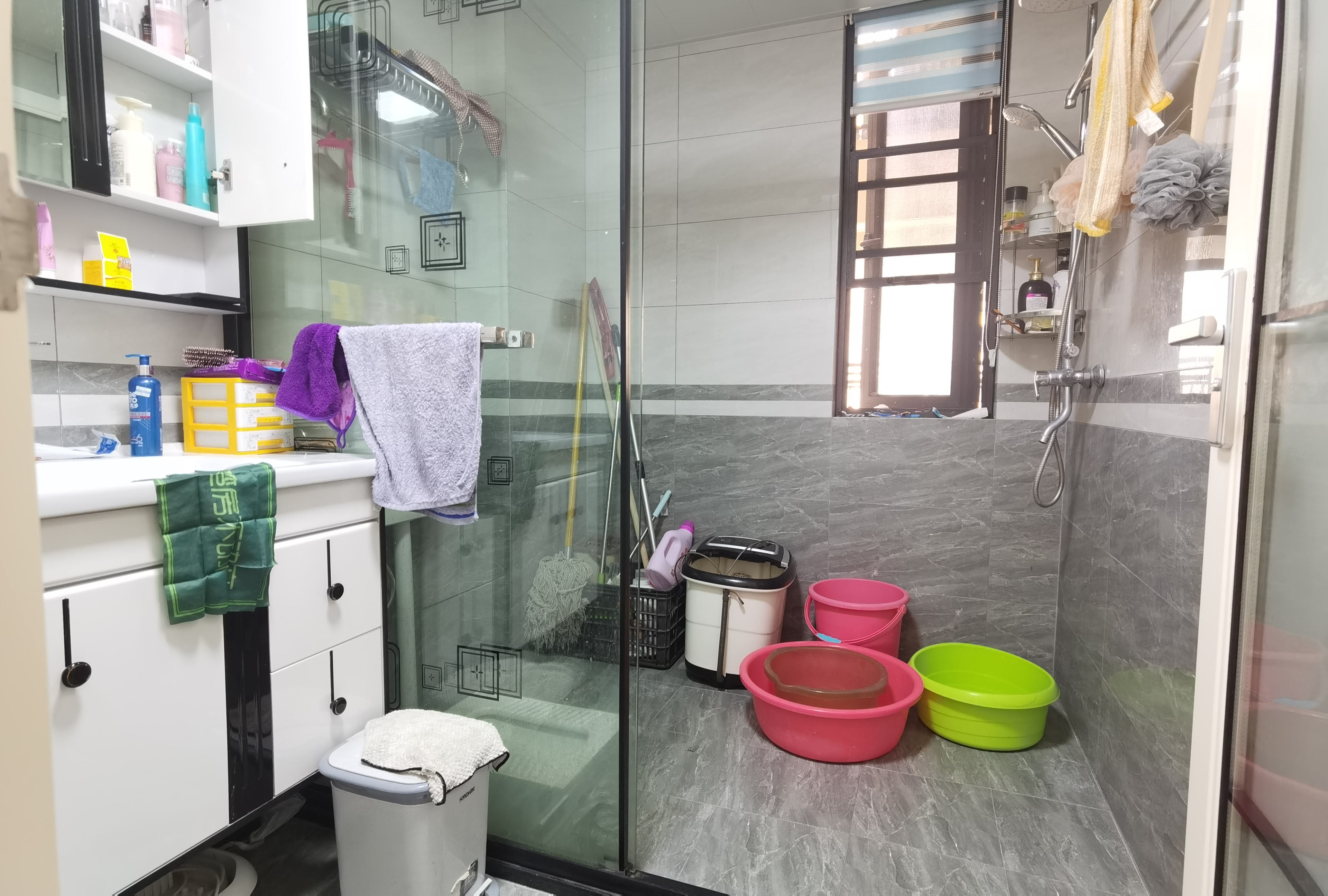 城西小区祥生观澜府精装四房拎包入住南北通透家里用的都是好材料中高楼层看房方便急售