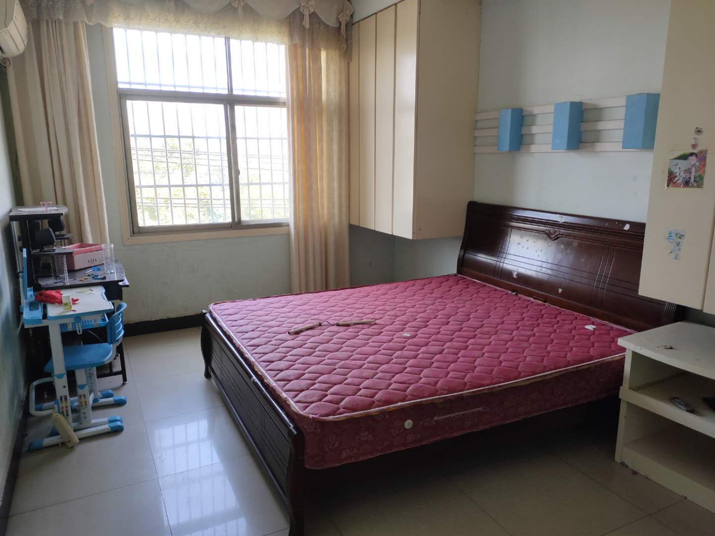 临江名苑精装两房中层业主诚意出看中即签