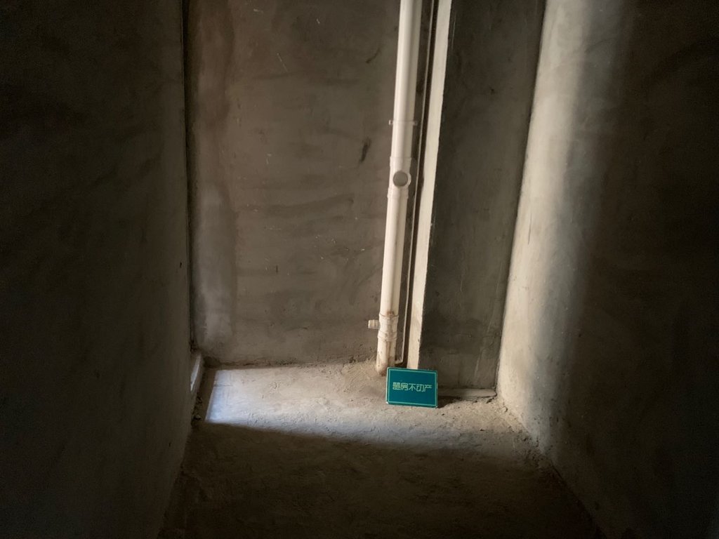 荣怀两房看房方便小区环境优美出行方便来电