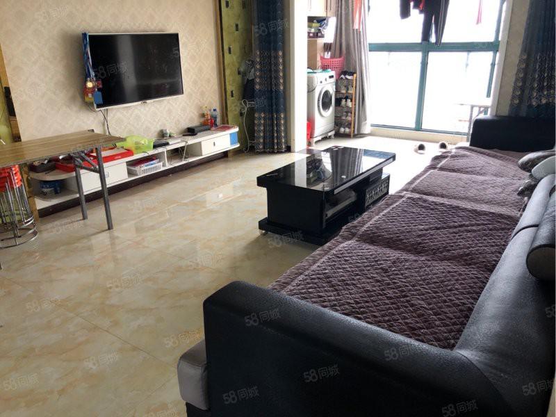 新城壹号精装三房两卫118平，证满二