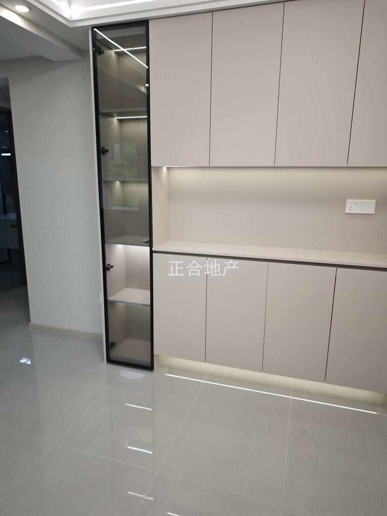 城南，城市丽景，精装3房，单价不到5500，双阳台，边户，小高层满二