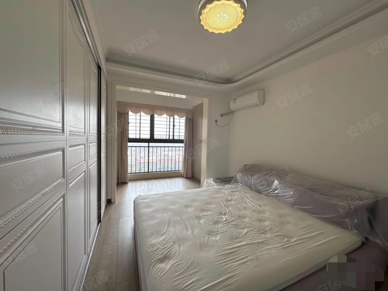 降价7万，捡漏，翰林公馆，采光好，单价4500，诚心出售