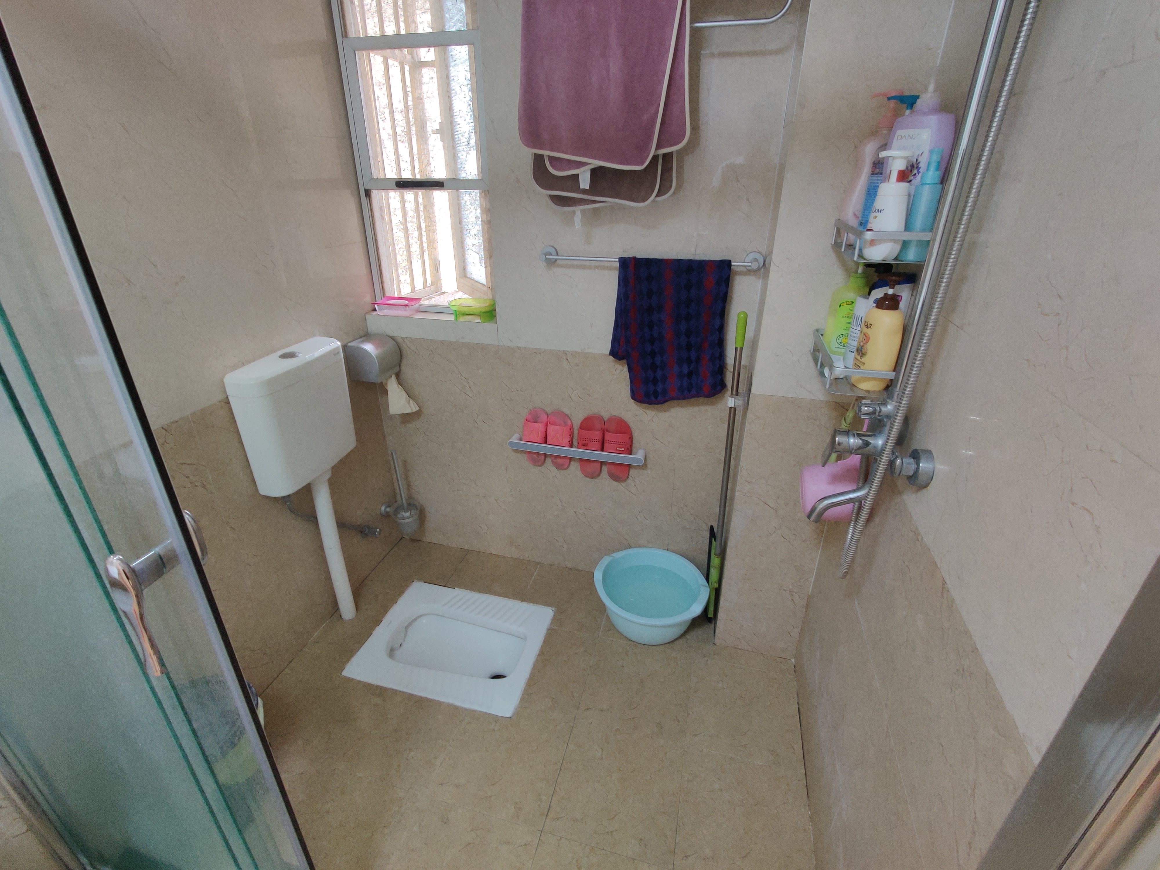 公园世家新八中附近精装三房房东急卖证件在手上随过户看房方便