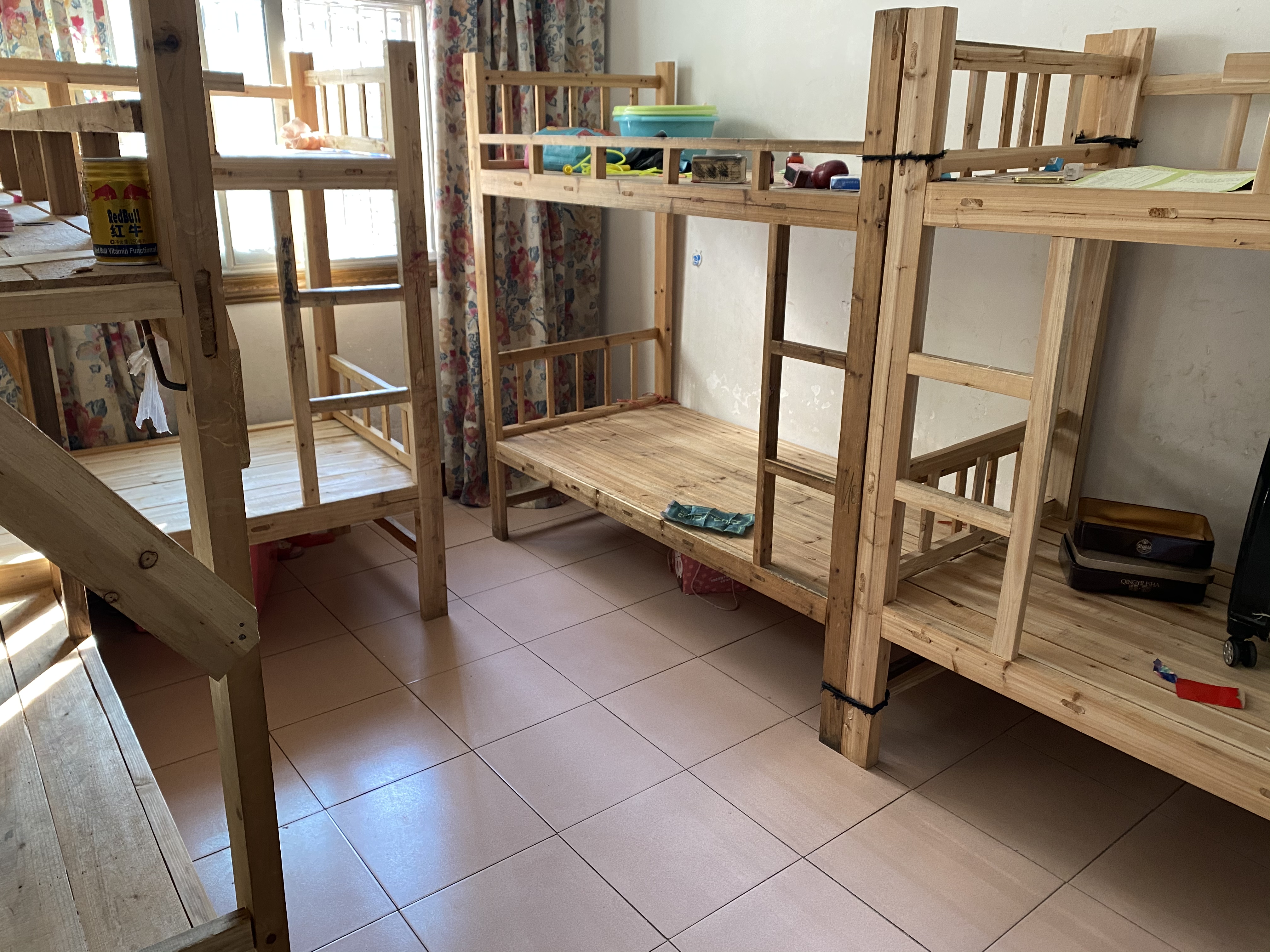 复州花园大三房低楼层免去爬楼辛苦采光有保证 实验二小就在小区陪读养老 选