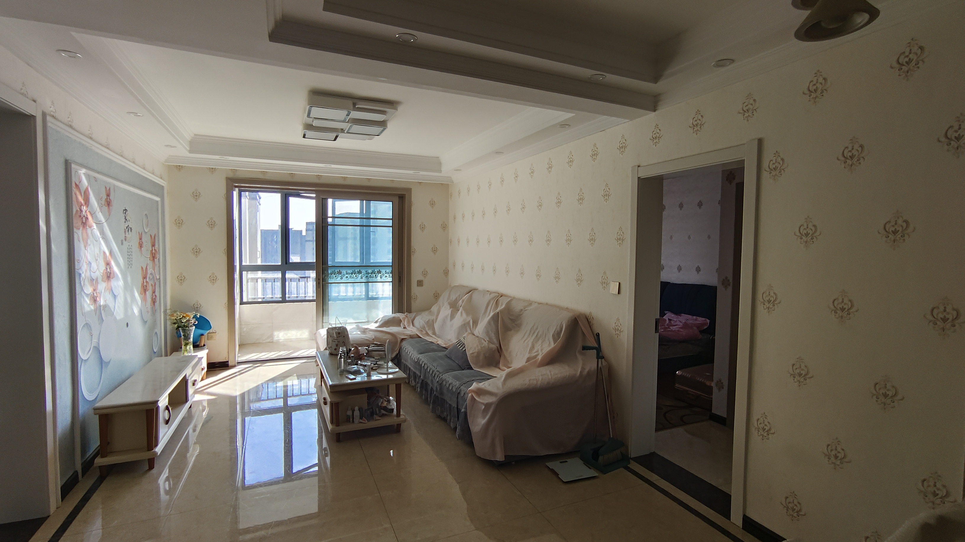 和合国际.精装三房两卫.证件满二.小区环境好.看房方便