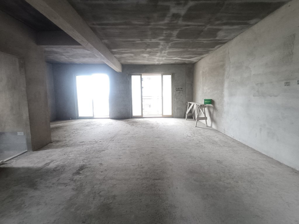 元泰未来城C区毛坯可贷款付3层采光好无遮挡看房方便