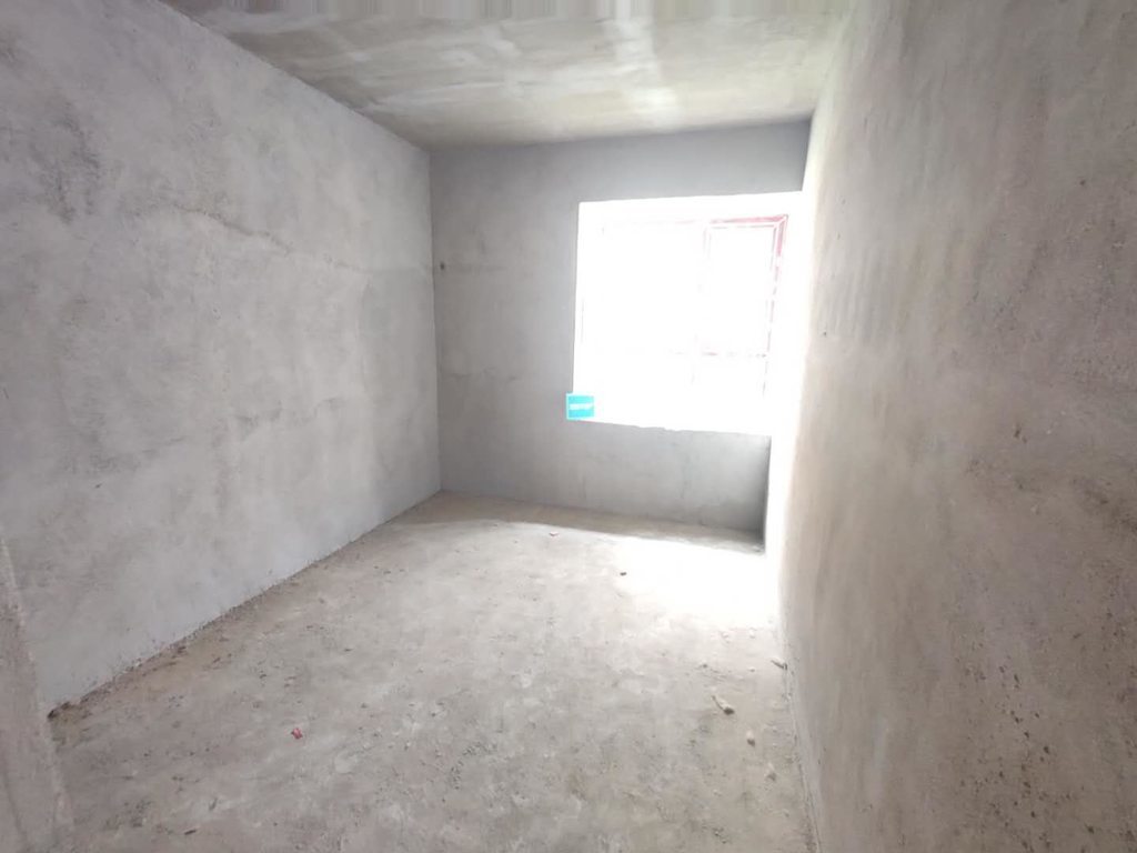 沔阳公馆毛坯三房出行方便楼层可以