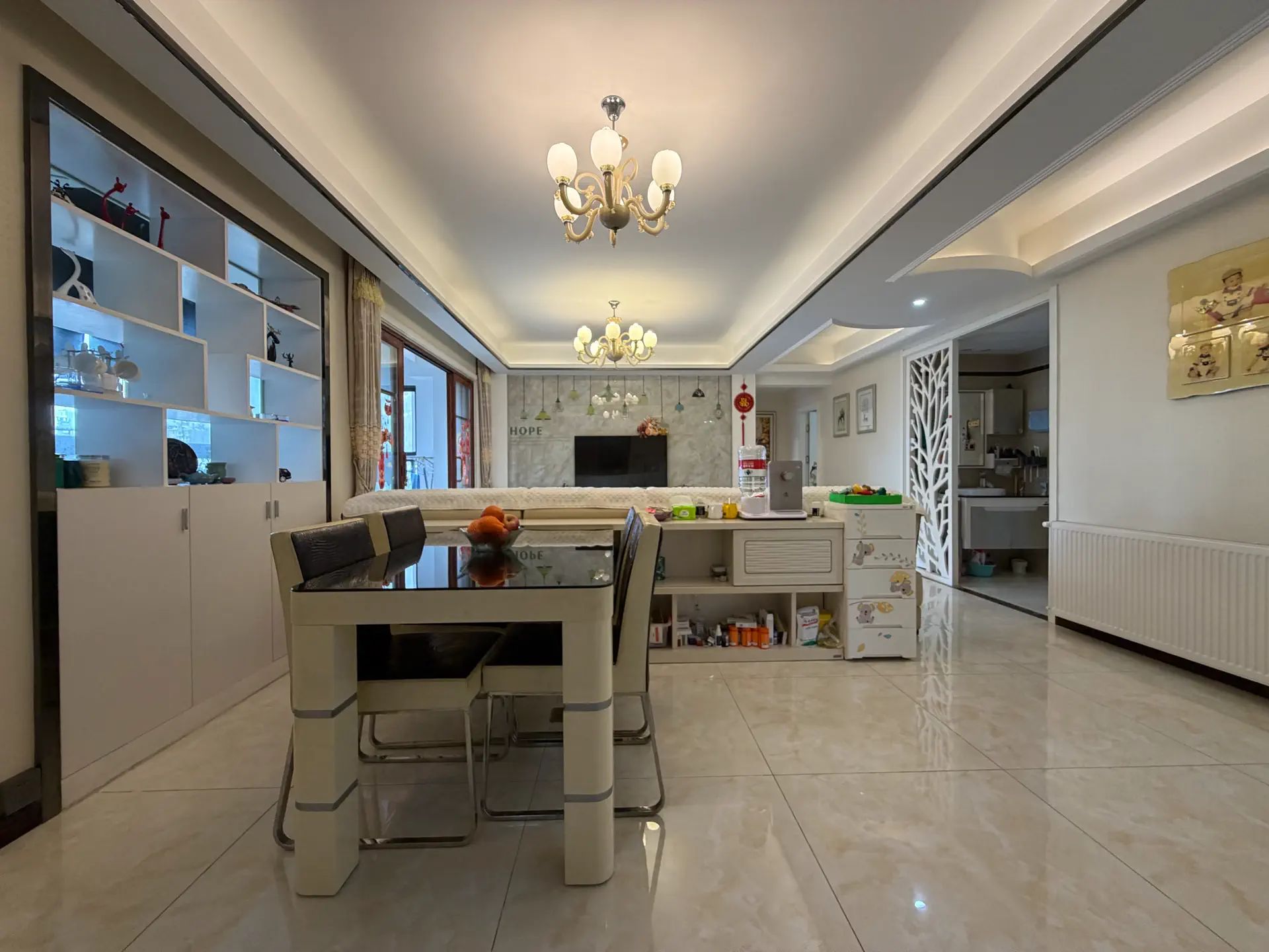 城南，福星城，单价4600+，全屋品牌，全屋暖气片，装修保养新，证满二