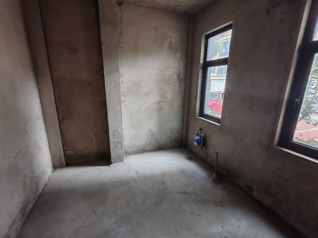 捡漏，降价了，祥生观澜府，别墅边套➕2个车位➕院子，证满二