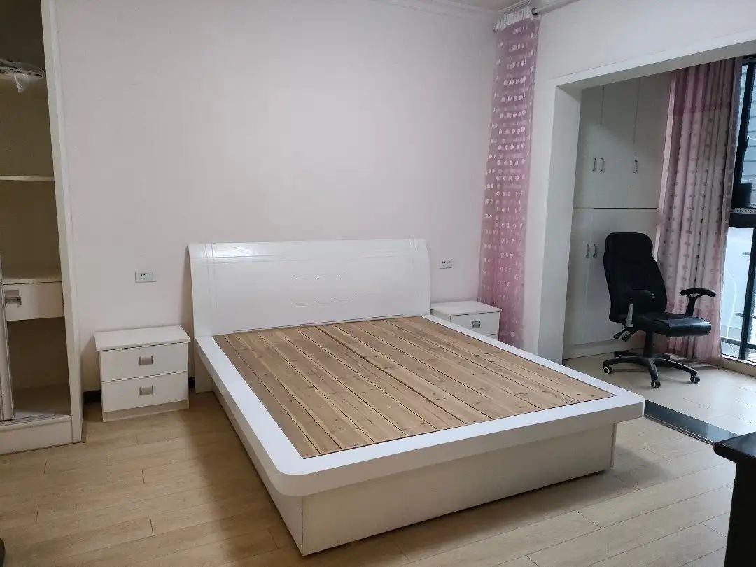 捡漏，新三中门口，汉江景苑，血亏20多万，小高层，电梯好楼层，