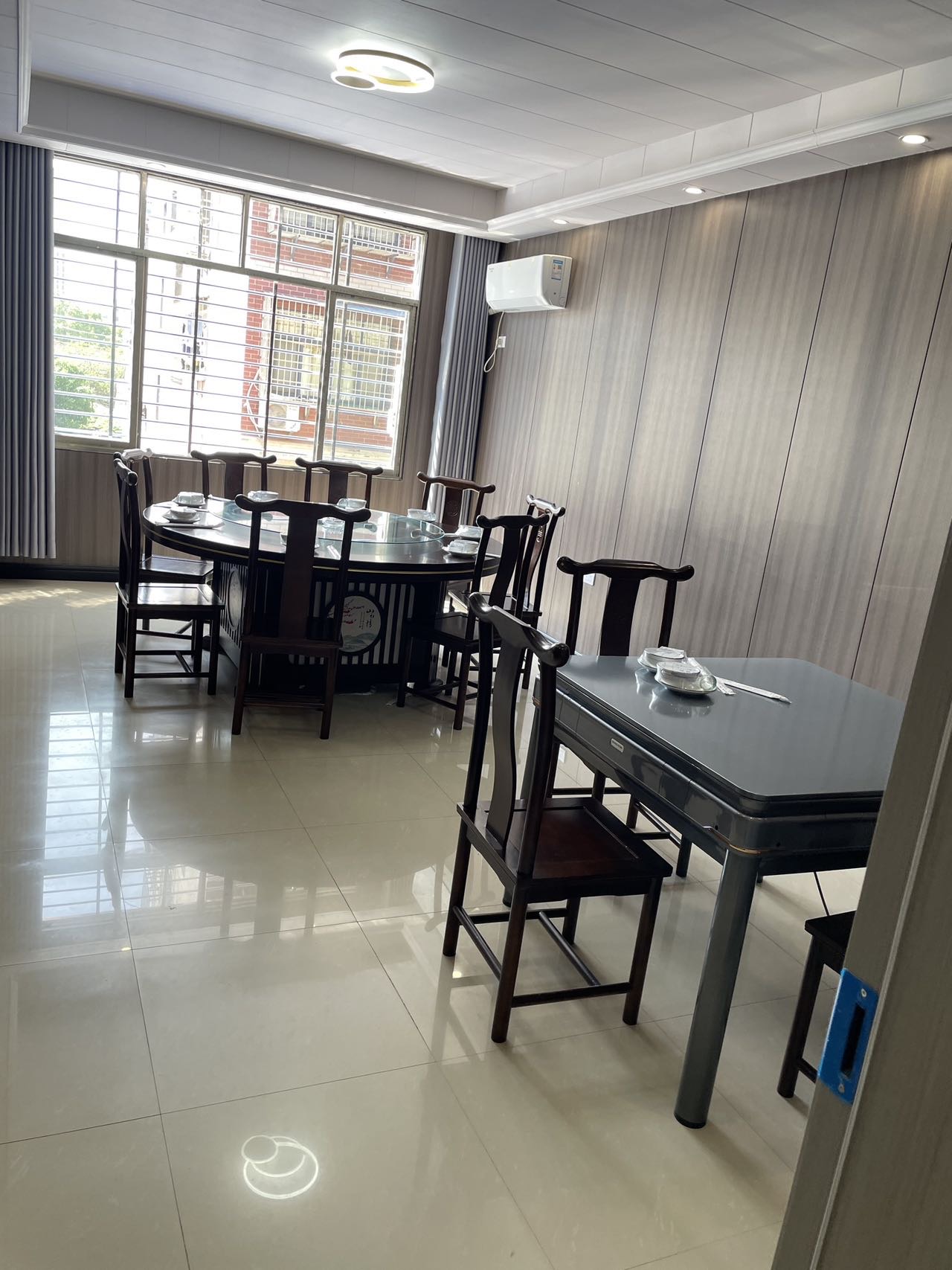 临街门面新装修忍痛转让