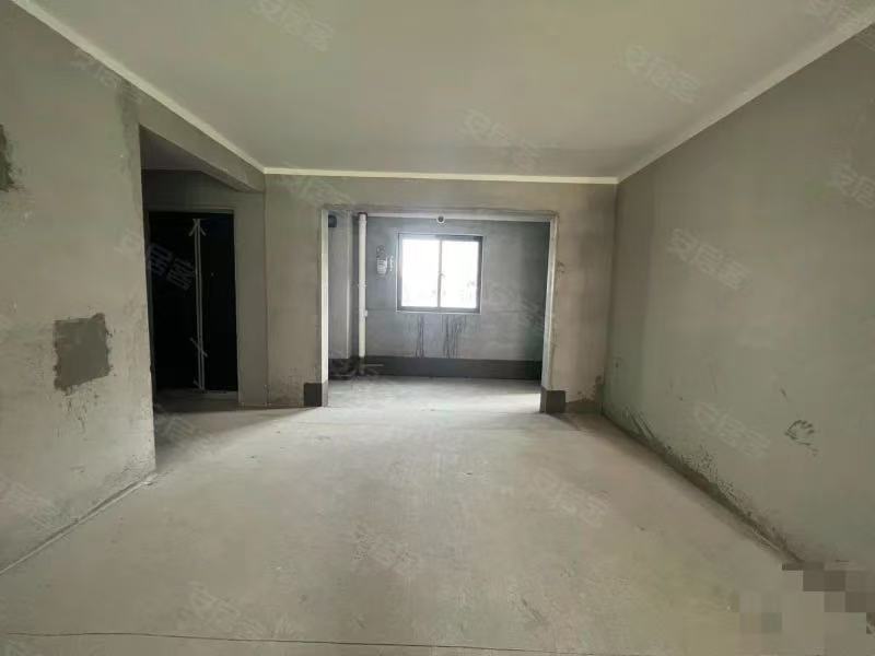 捡漏，城南，吾悦广场，边户，4楼，3房2卫现房，单价5700