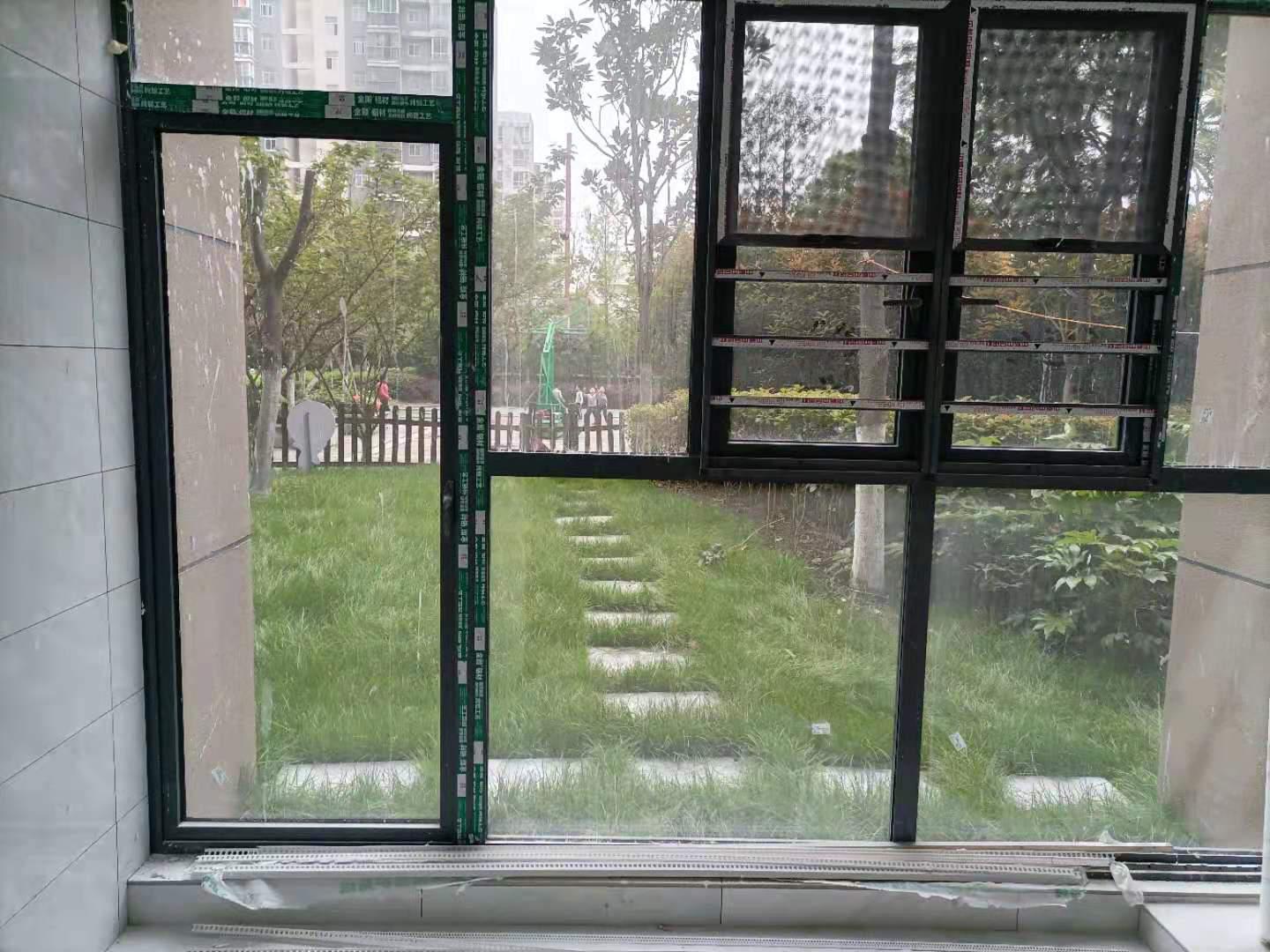 元泰未来城A区，证以下，新三中旁边环境好周边设施方便