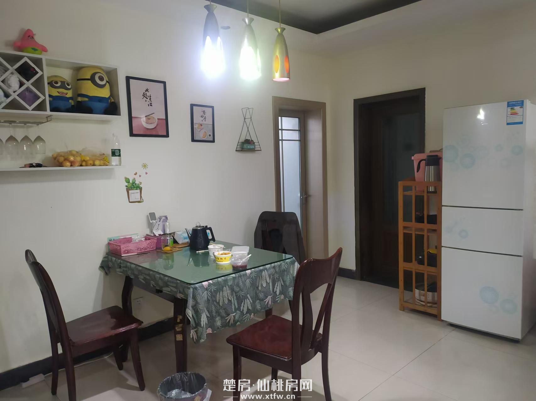 仙桃中学北门桃林园140平出售