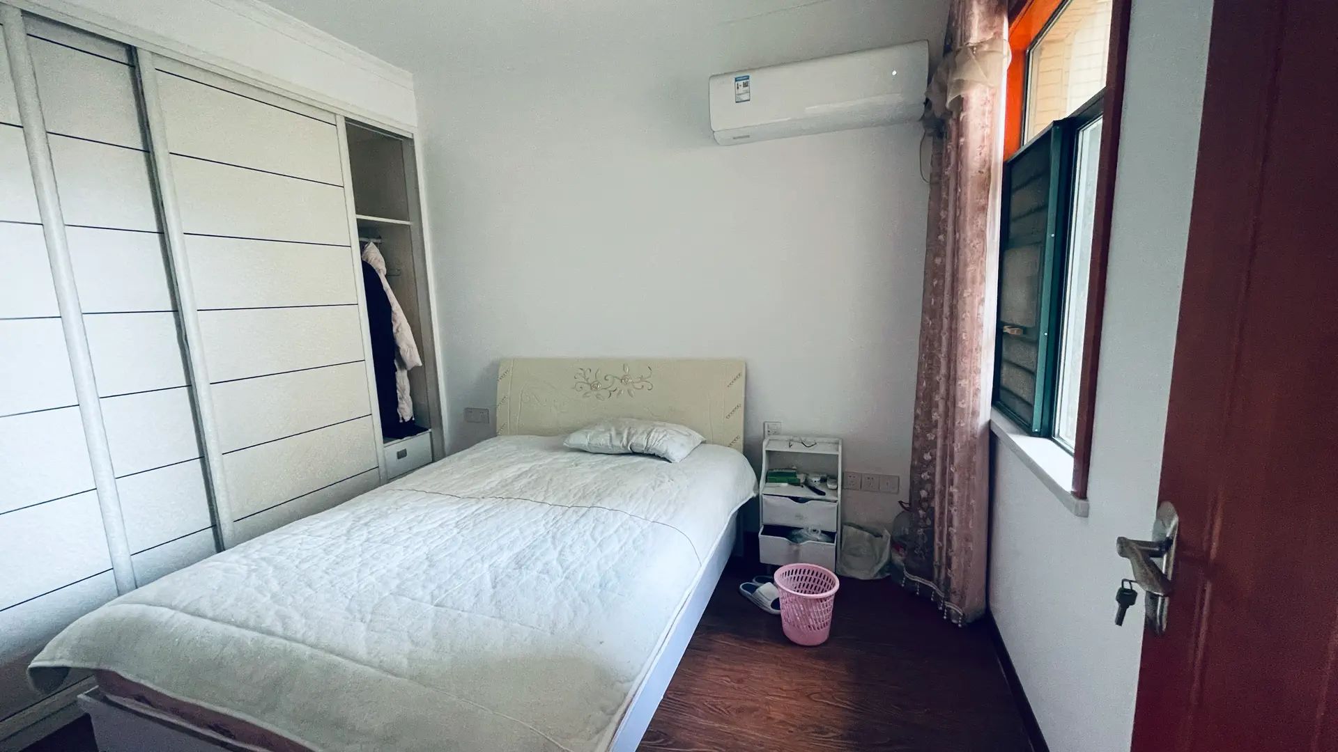 捡漏，亏本出售，新城一号，精装3房，证满二，诚心出售