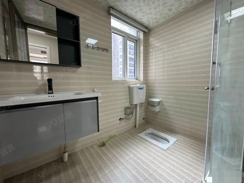 和合国际，精装三房，电梯小高层，好楼层，全屋中央空调，边户，南北通透