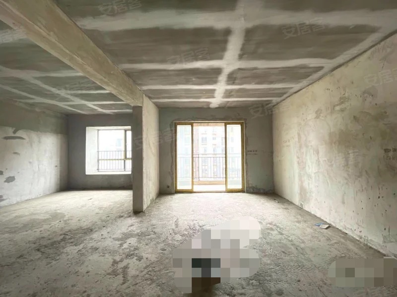 ？捡漏，元泰C区，单价4300，双阳台，证件满二，南北通透，下楼就是三中