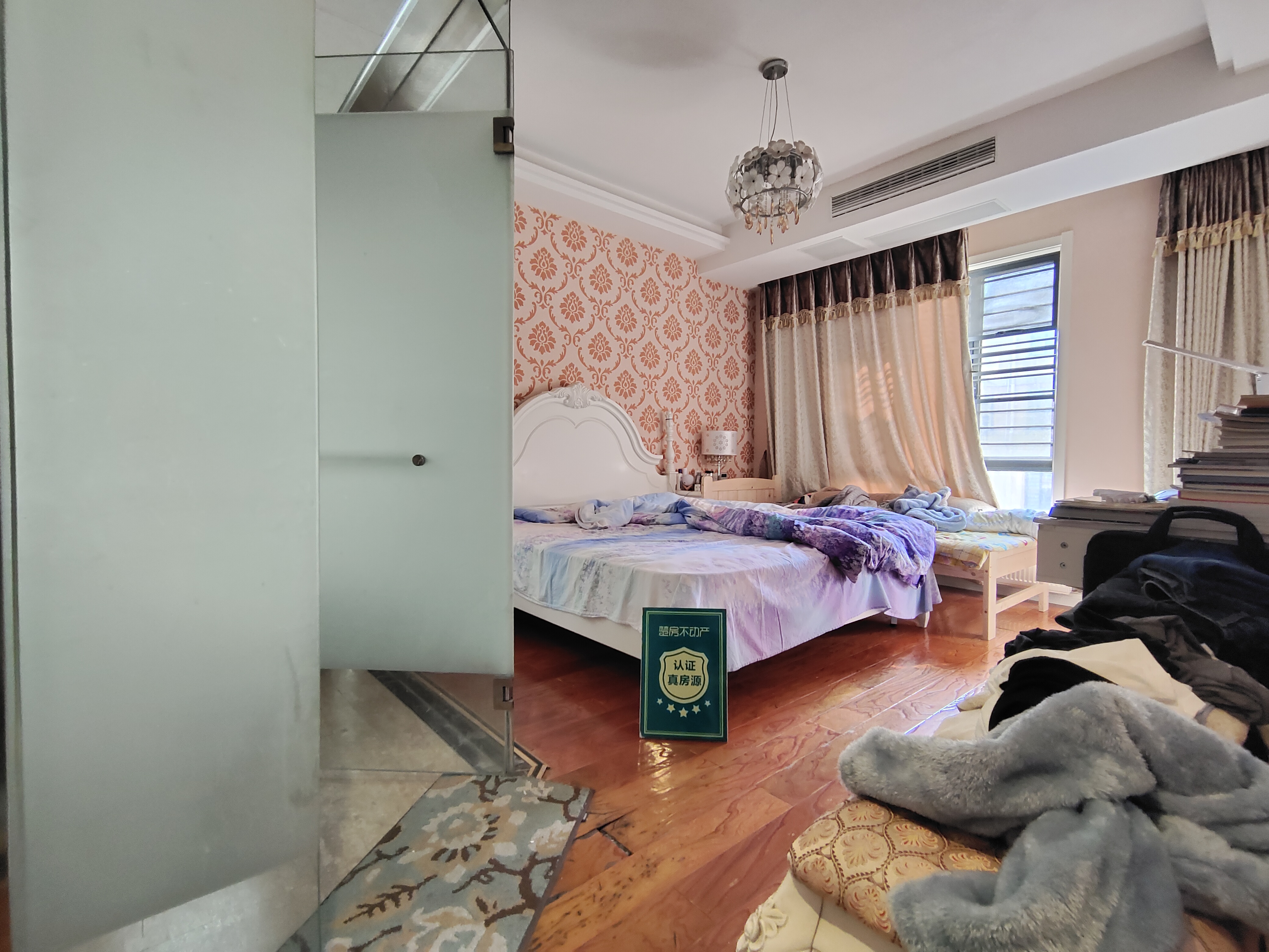 绿地华庭傲城电梯小高层中间好楼层精装好房3+1大三房带衣帽间送入户花园证满二