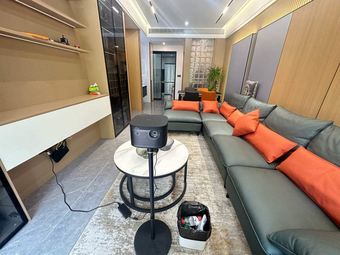 捡漏，带的大院子，装修新，全屋品牌，45万拿下，证满二，亏本