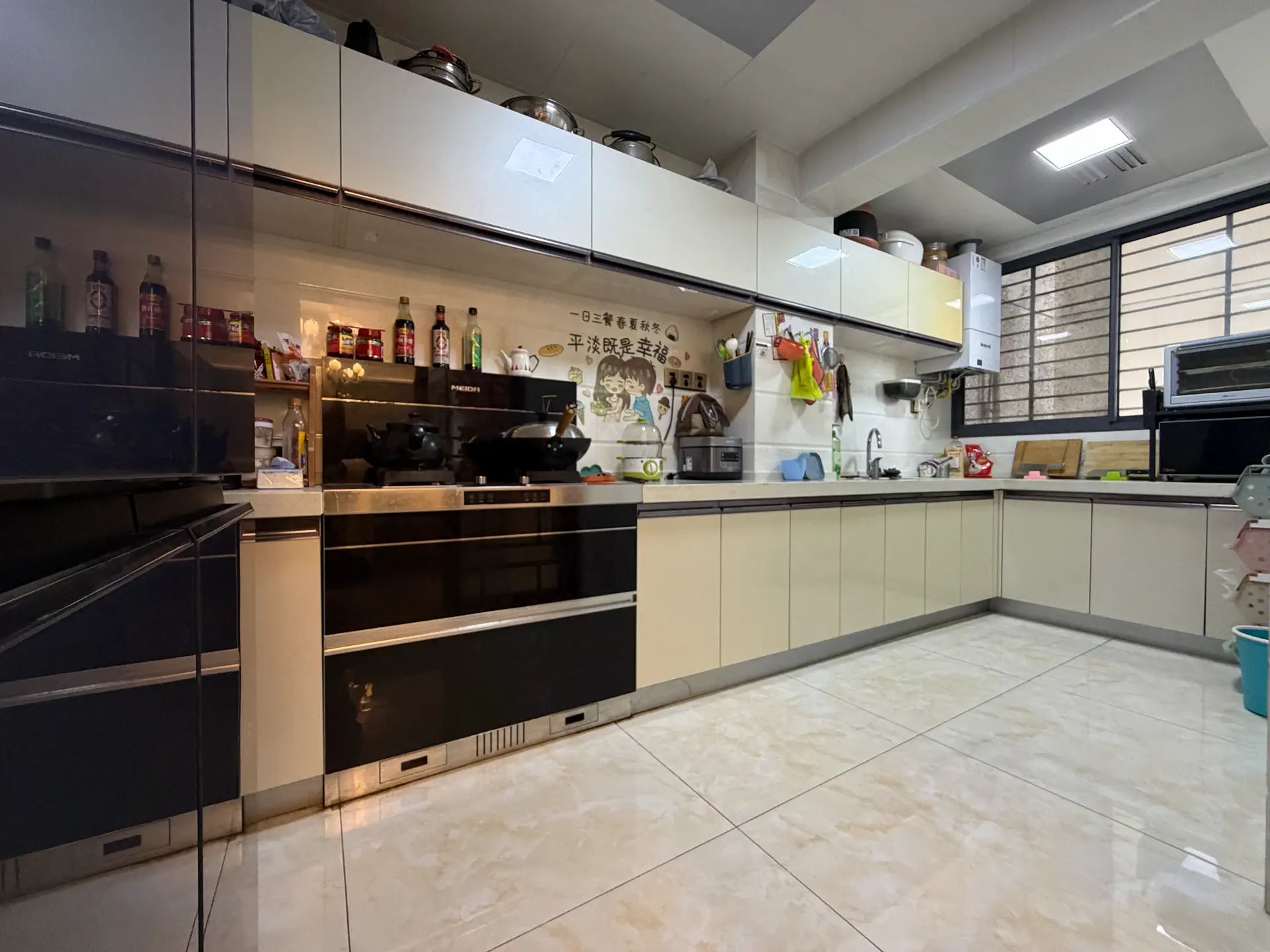 城南，福星城，单价4600+，全屋品牌，全屋暖气片，装修保养新，证满二