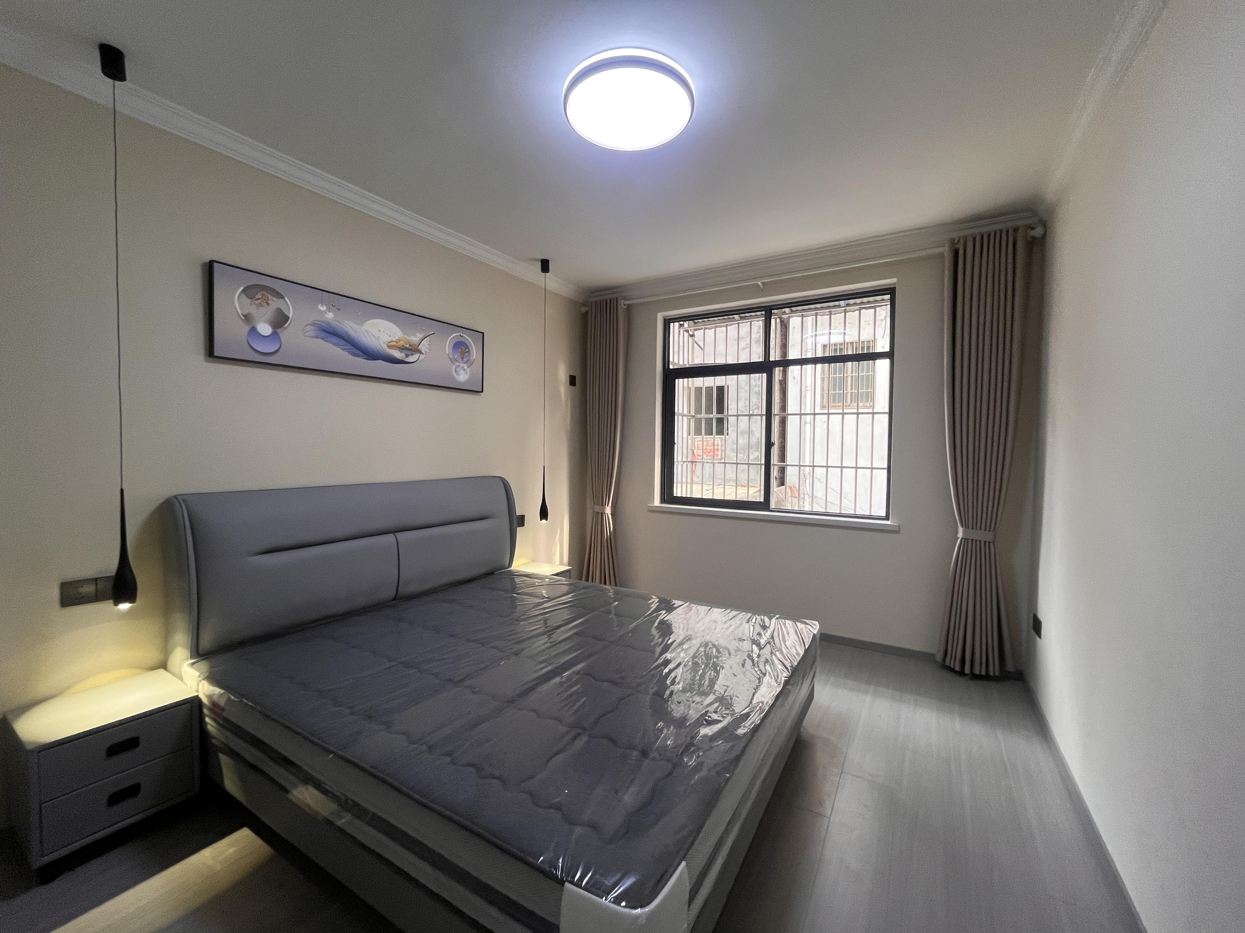 仙桃城区3室2厅2卫全新装修一天没有住过的房子，39个优价出售