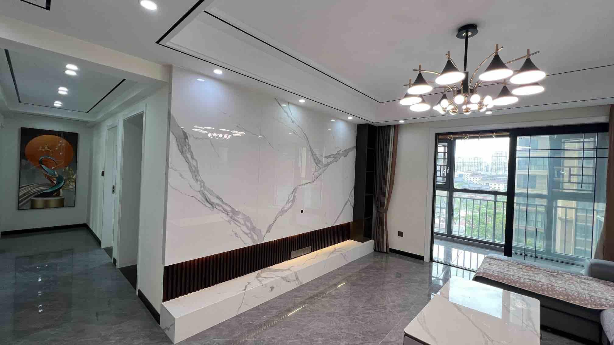 房东诚心出售，城南-森林国际，湖景房全新精装大三房，队口2中2小