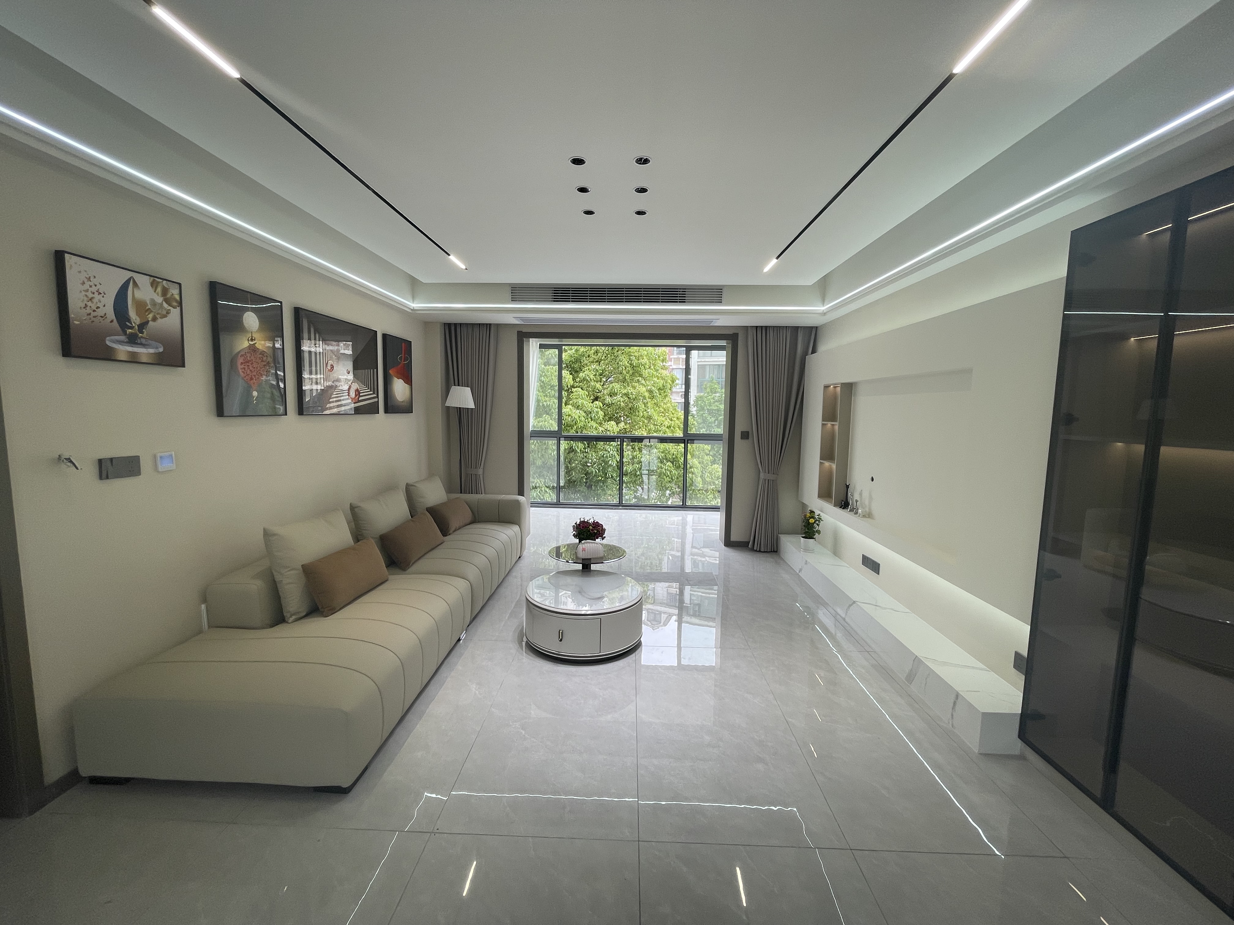 明珠豪庭花园小区电梯小洋房装修新沃尔玛对面看房钥匙