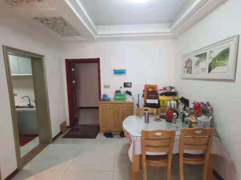 新三中对面元泰未来城精装修2房9层新可以贷款看房方便