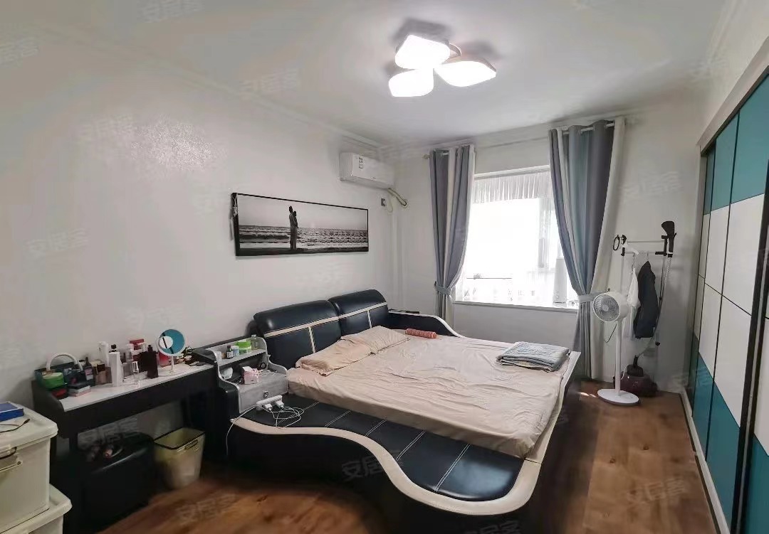 25，单价5100，洋房复式楼，南北双阳台，成色新，证件满2，视野超好