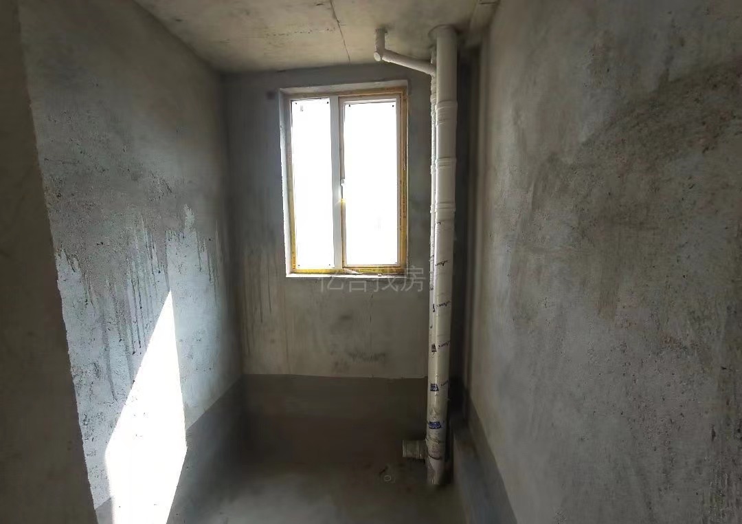 蓝天新城，好地段，单价5900，喜欢的直接联系我