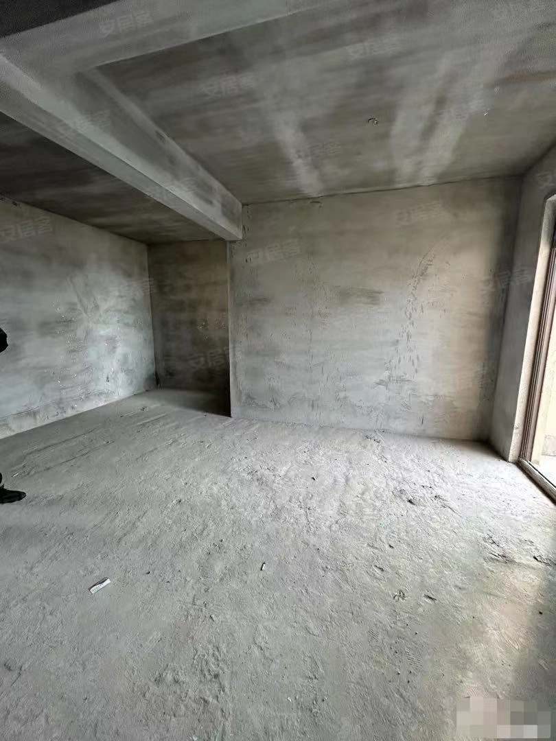 34，少有荣怀经典2房，小区环境好，证件满二，好楼层，采光绝绝子