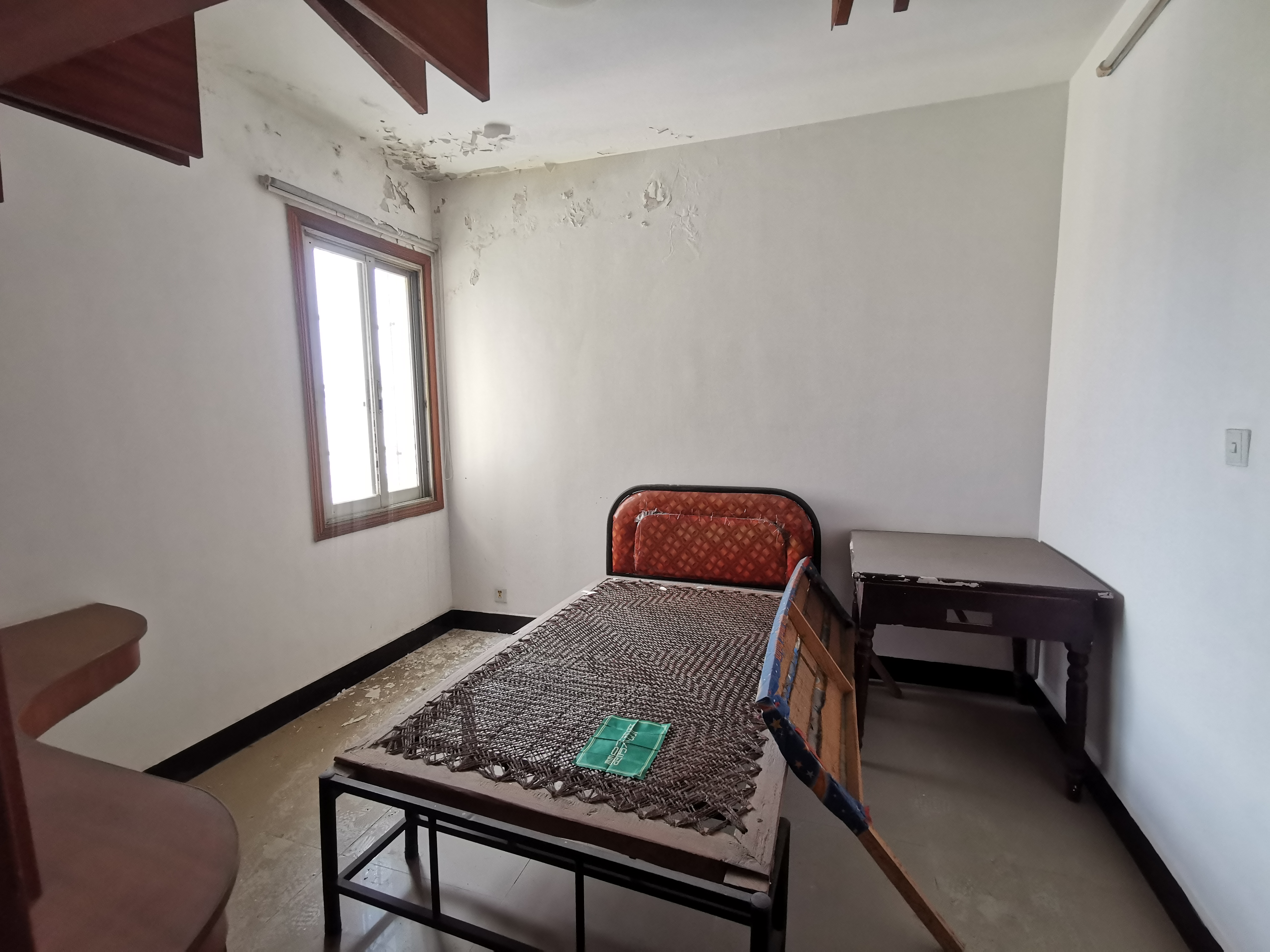 德政园普装大三房南北通透非常便宜 看房