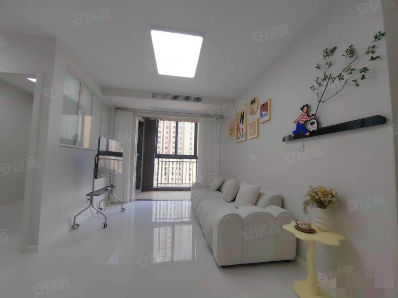 和合国际，精装三房，两梯三户，小高层，边户，南北通透