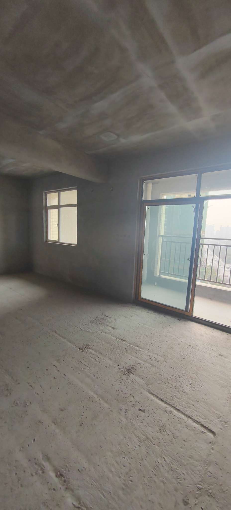 交通方便，购物省心